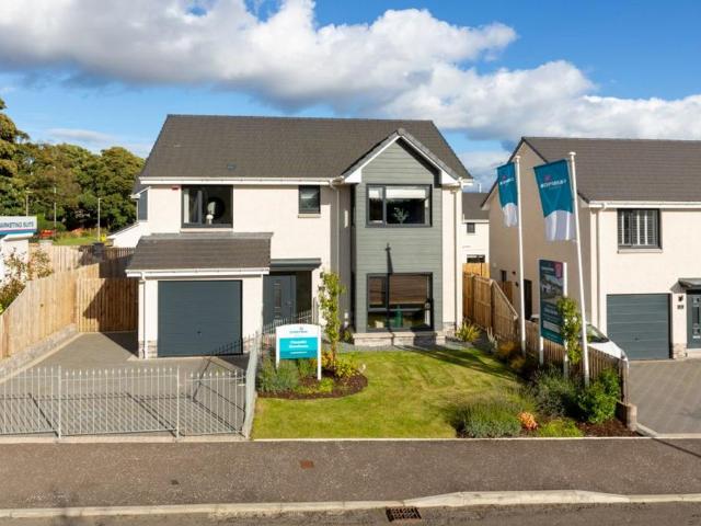 House for sale in Cadham, Caskieberran