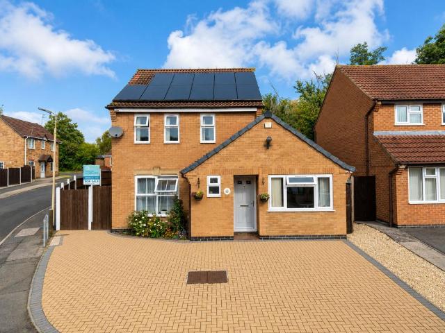 House for sale in Old Wharf, City Of Leicester