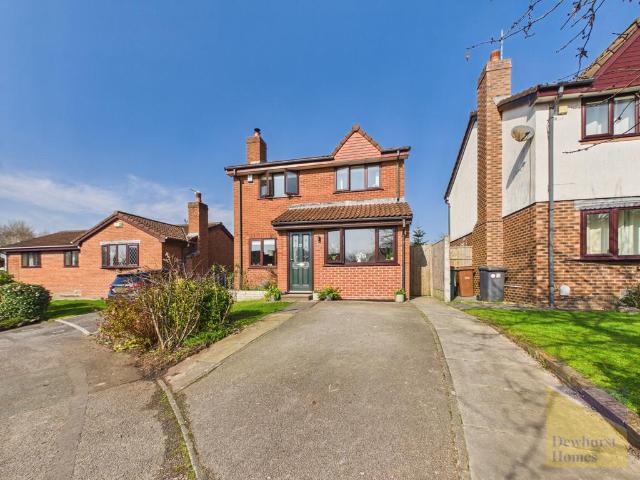 House for sale in Cottam, Higher Bartle