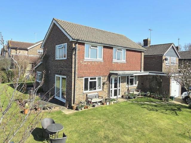 House for sale in Perryfields, West Sussex