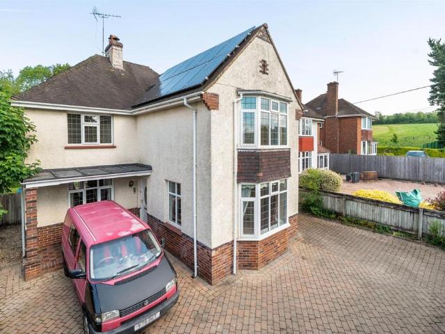 House for sale in Watergate, Devon