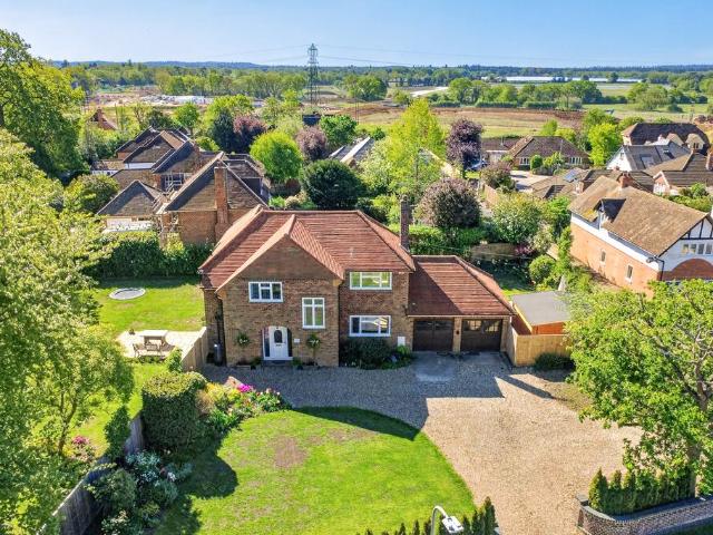 House for sale in Wokingham