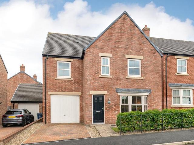 House for sale in Throckley, Newcastle upon Tyne