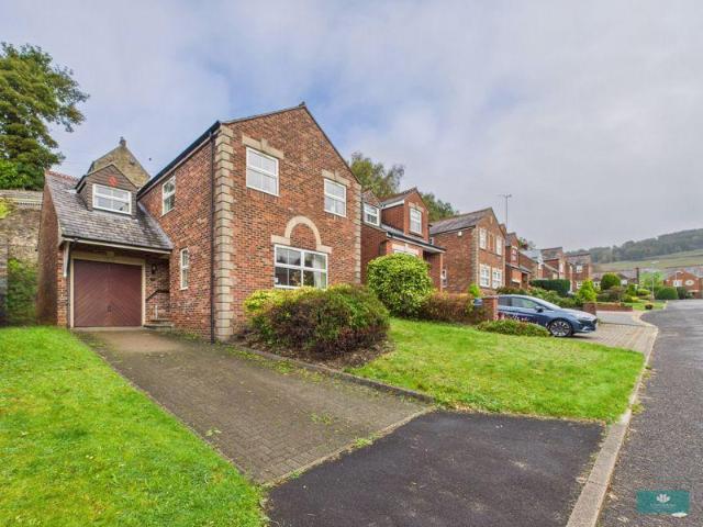 House for sale in Shaw and Crompton, Pendock