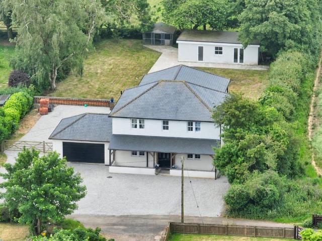 House for sale in Ash, Kent