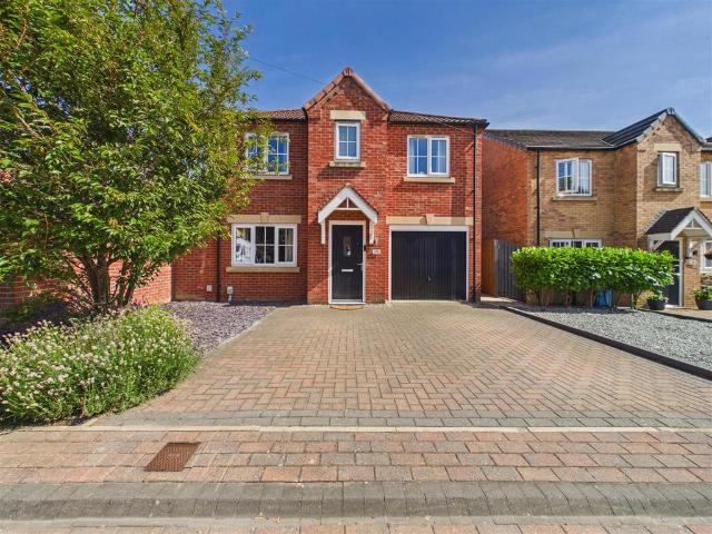 House for sale in Elloughton-cum-Brough, Elloughton