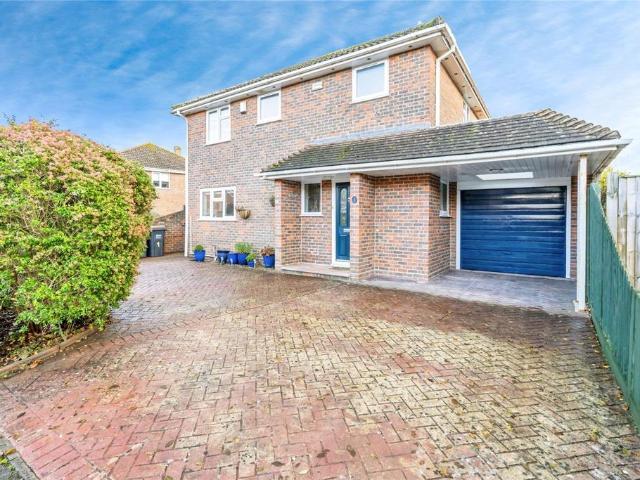 House for sale in Spring Vale, Hampshire