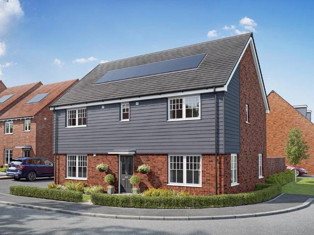 House for sale in Moulton