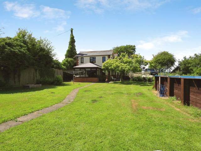 House for sale in Cross In Hand, East Sussex