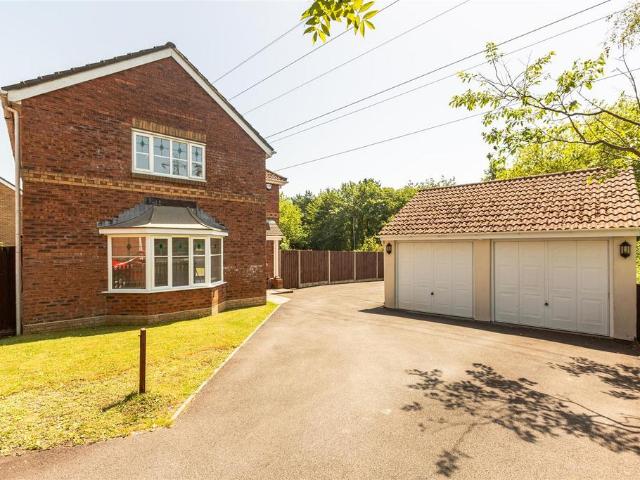 House for sale in Pant Lasau, Nangreaves