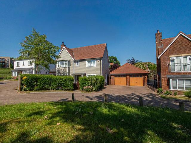 House for sale in Ansty and Staplefield, Perryfields