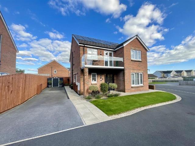 House for sale in Five Roads, Wales