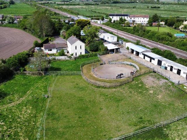 House for sale in Athelney, Burrowbridge