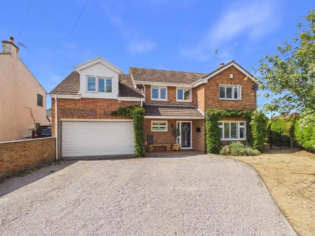 House for sale in Longford, Pamington
