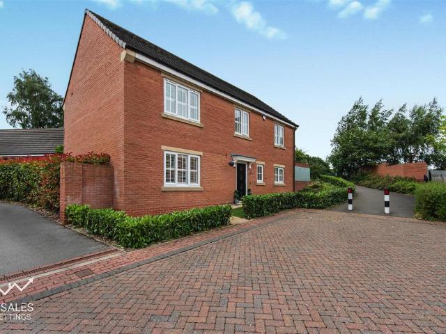House for sale in Worrall, Sheffield