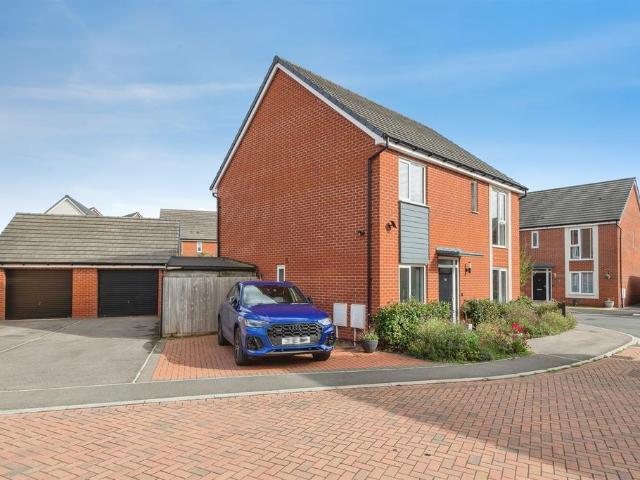 House for sale in Norton Fitzwarren, Somerset