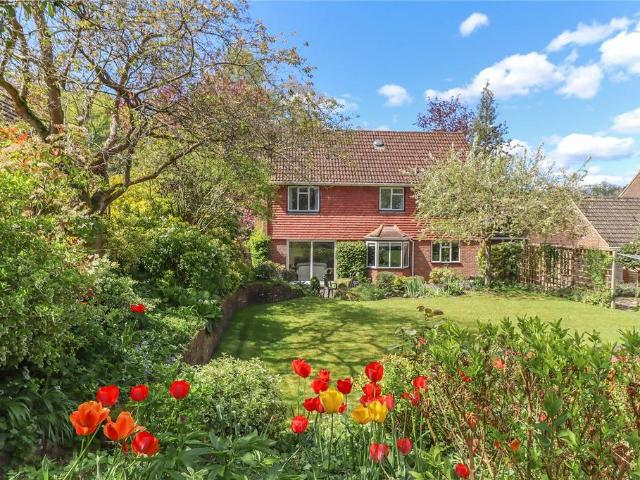 House for sale in Barton Stacey, Hampshire