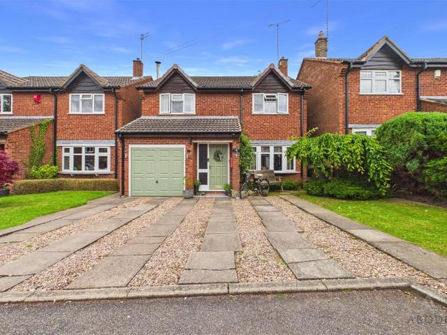 House for sale in Egginton, East Midlands