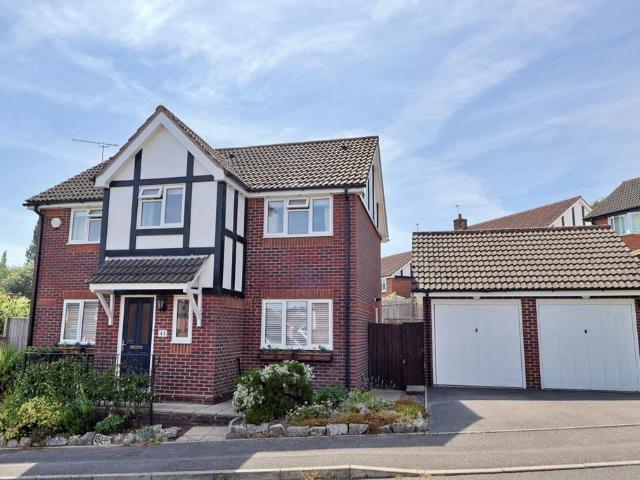 House for sale in Creekmoor, Poole