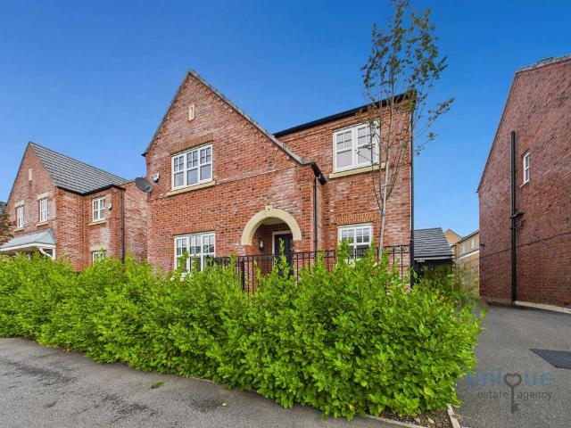 House for sale in Hey Houses, Lytham