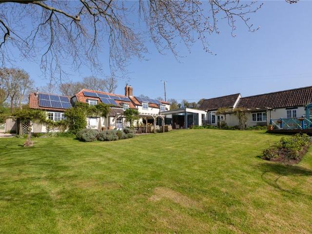 House for sale in Hardington Mandeville, Somerset
