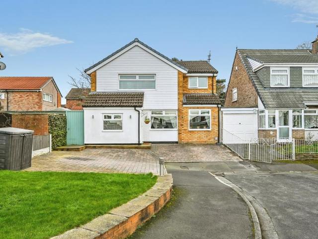House for sale in Hale