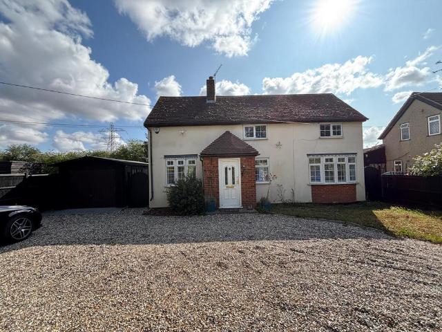 House for sale in Crays Hill, Basildon