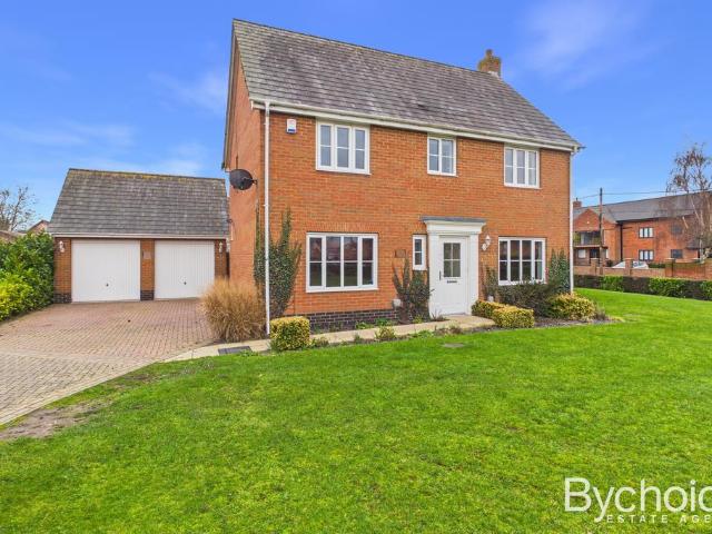 House for sale in Chelmondiston, Suffolk