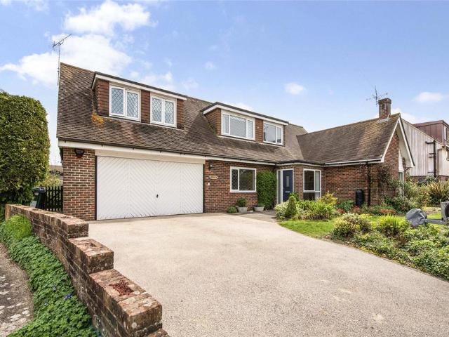 House for sale in Littlecote, West Sussex