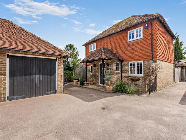 House for sale in Midway, Kent