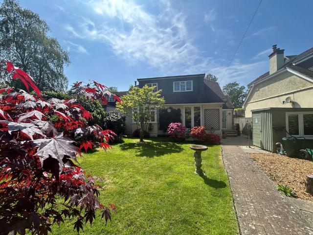 House for sale in Whydown, Heathlands