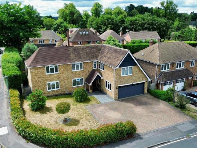 House for sale in Easthampstead, Bracknell