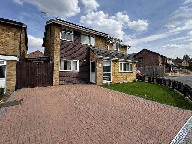 House for sale in Brizlincote, Beamhurst