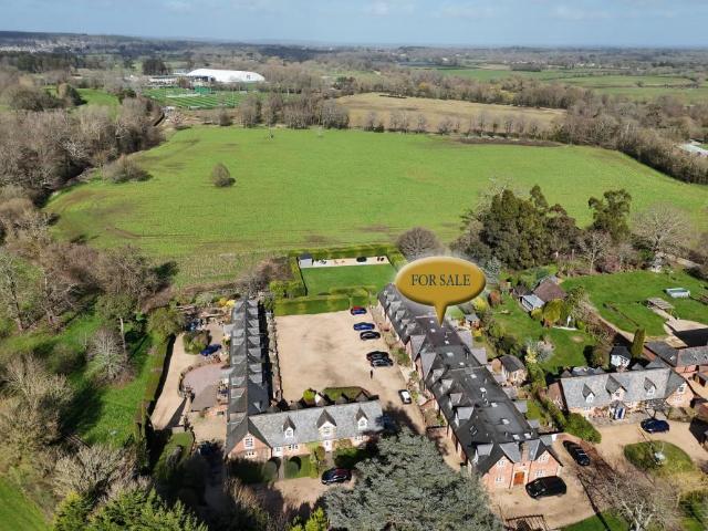 House for sale in Merley, Poole