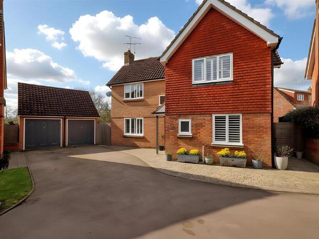 House for sale in Coggeshall, Chipping Hill
