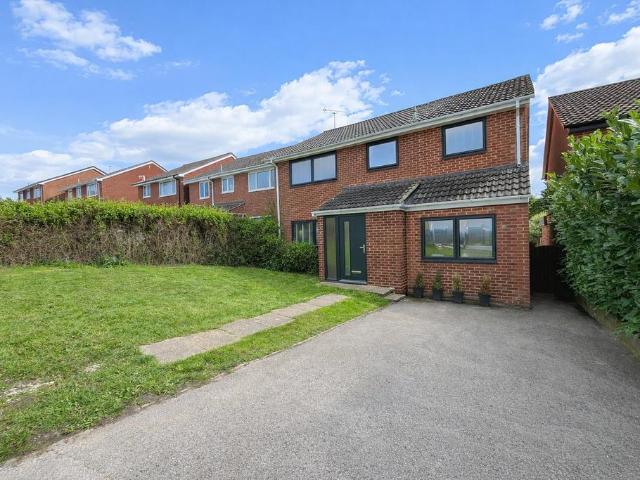 House for sale in Emery Down, New Forest