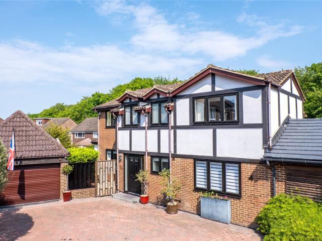 House for sale in Wigmore, Gillingham