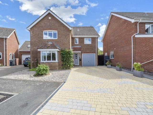 House for sale in Bedingfield, Suffolk