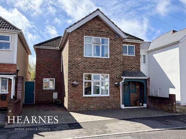 House for sale in Penn Hill, Poole