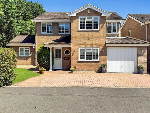 House for sale in Binfield