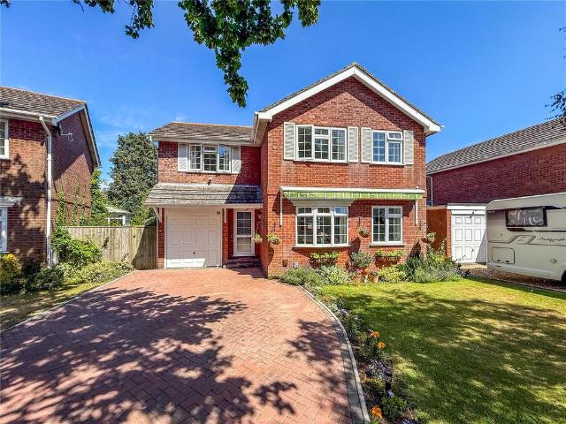 House for sale in Burton and Winkton, Burton