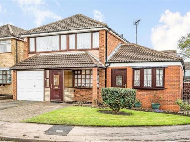 House for sale in Scott's Green, Brierley Hill
