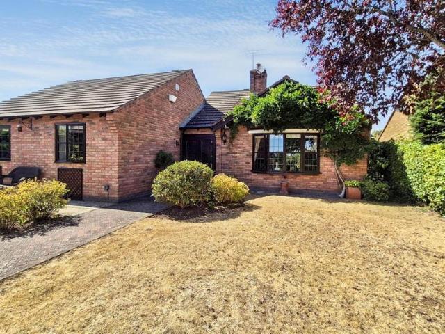 House for sale in Crookhill, Worcestershire