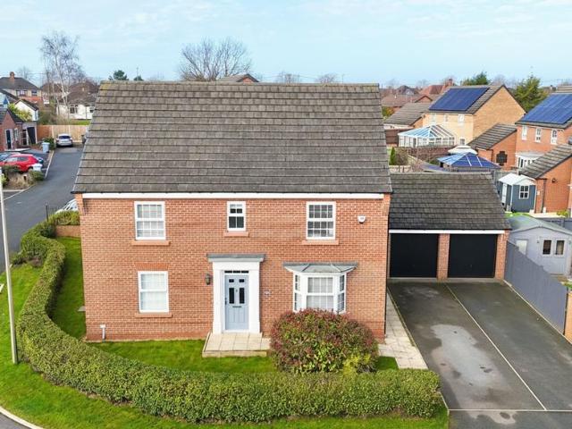 House for sale in Hammond Street