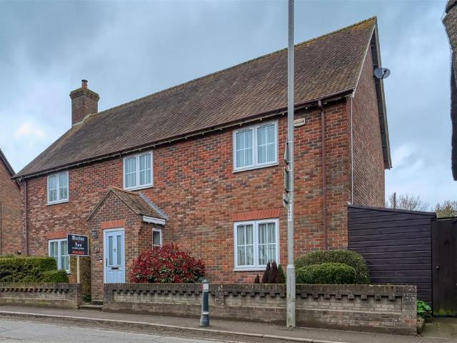House for sale in Sturminster Newton, Bagber