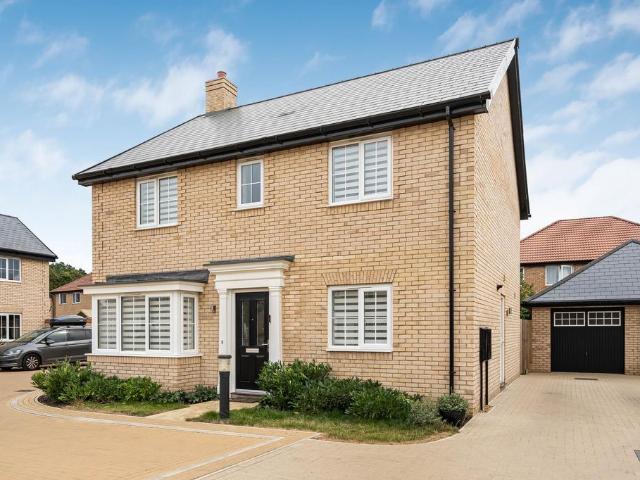 House for sale in Orchards Green, Barway