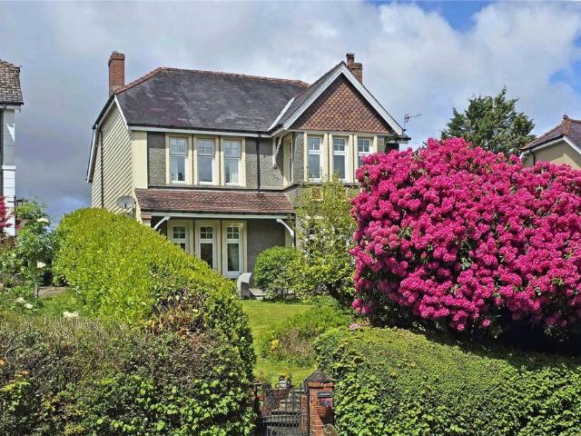 House for sale in Llanwrtyd Wells