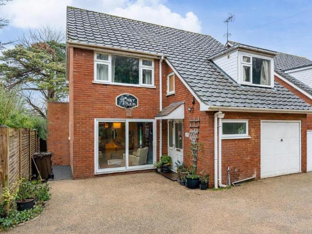 House for sale in Hertford, Colliers End