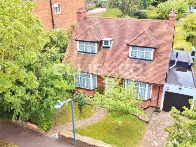 House for sale in Sudbury, Greater London