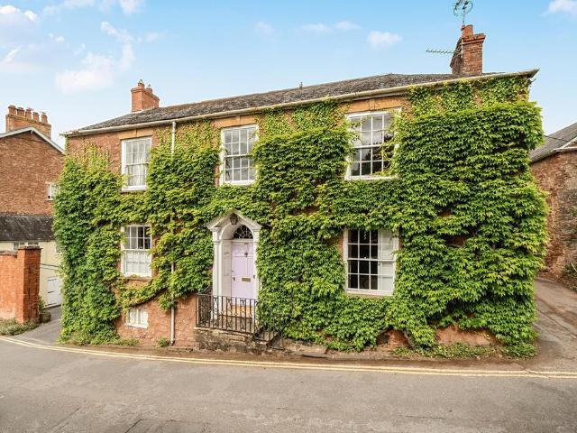 House for sale in Somerset